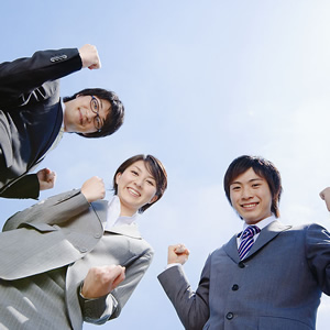 如何挑选大型游乐设备厂家和设备